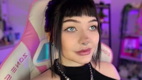 Nika online show from November 28, 4:10 pm