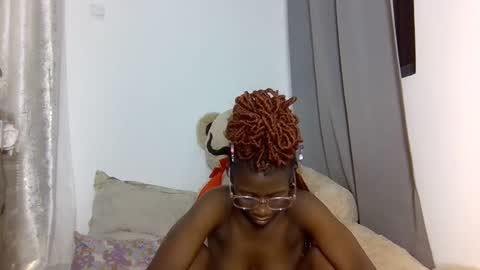 babytylerr online show from May 1, 1:09 am