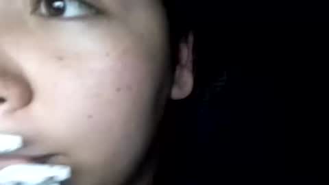 Snapshot of babyymango_ chatting on December 24, 11:22 pm Gisselle online show from December 24, 11:22 pm