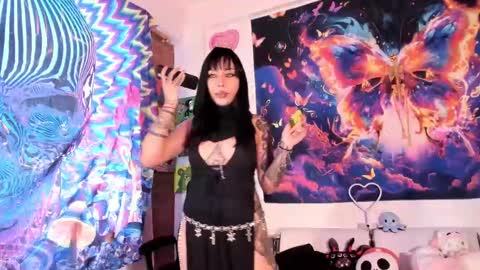 Snapshot of bad_cherry chatting on February 15, 8:34 pm Bratty Lanita - independent online show from February 15, 8:34 pm