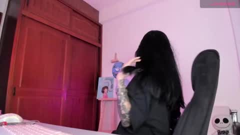 Snapshot of bad_cherry chatting on October 4, 11:20 pm Bratty Lanita - independent online show from October 4, 11:20 pm