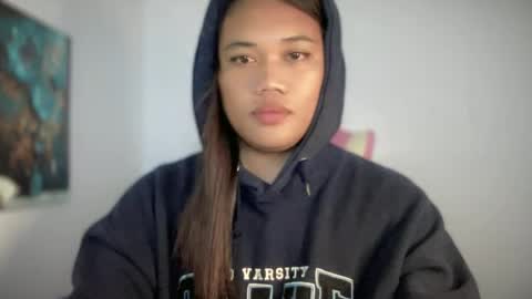 AMARA - FOLLOW ME AND THUMBS UP online show from July 28, 1:03 am