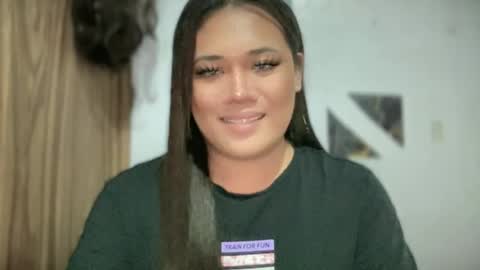 AMARA - FOLLOW ME AND THUMBS UP online show from June 20, 8:51 am