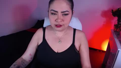 Snapshot of bad_scarlett1 chatting on October 15, 7:38 pm Scarlett online show from October 15, 7:38 pm