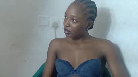 baddiebitchx online show from June 25, 8:18 am