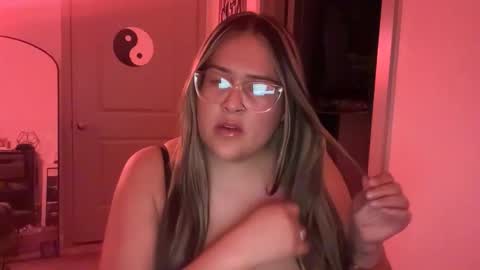 baddiemaddiee69 online show from November 29, 6:28 am