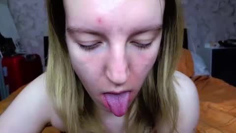 holly online show from February 18, 3:55 pm