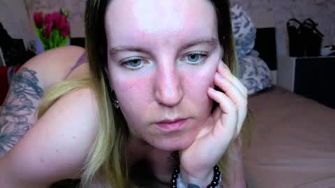 holly online show from May 2, 3:48 pm