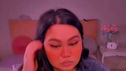 Barbie Kim online show from February 28, 8:28 pm