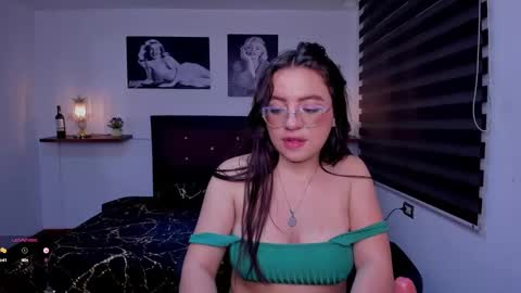 Snapshot of barbara_joness chatting on September 9, 7:57 pm Barbara online show from September 9, 7:57 pm