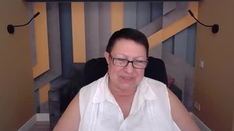 barbaraturners online show from November 15, 12:11 am