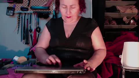 barbaraviciosa online show from February 17, 2:38 pm