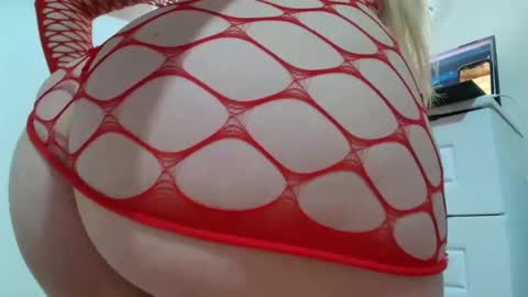 Snapshot of barbi_bentley chatting on February 17, 7:47 am Barbi Bentley online show from February 17, 7:47 am