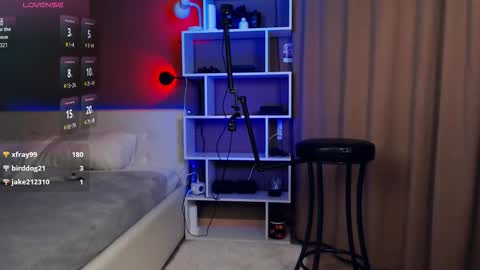 barbie_do11 online show from March 1, 8:08 pm