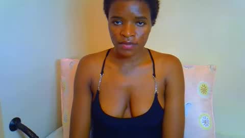 VEE online show from March 18, 8:25 pm