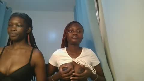 queen online show from December 15, 9:47 am