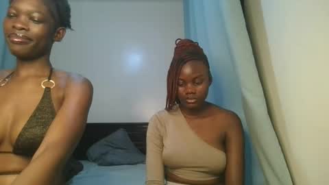 queen online show from December 17, 10:58 pm