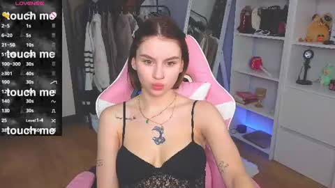 Eva online show from July 12, 10:32 pm