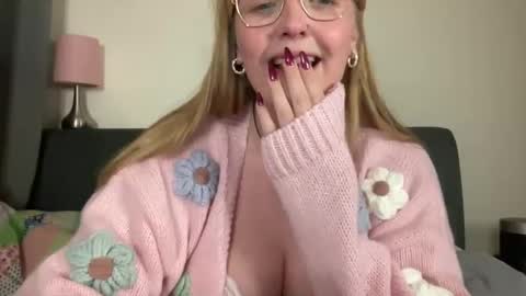 barbiegirl966 online show from February 7, 9:26 pm