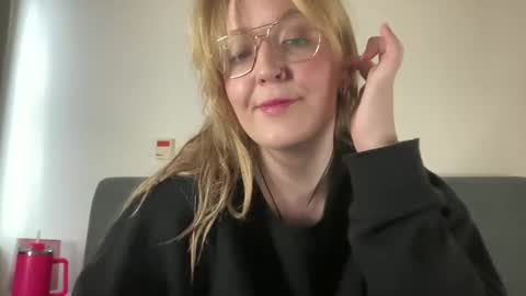 barbiegirl966 online show from January 6, 11:18 am