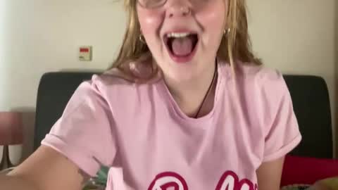 barbiegirl966 online show from December 27, 10:01 am