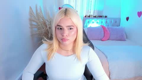 barbiehannab online show from February 20, 7:26 pm