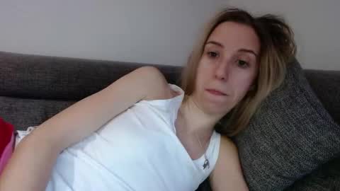 Lena online show from April 30, 6:24 pm