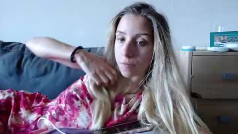 Lena online show from June 20, 7:12 am