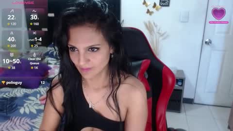 Snapshot of basmahernandez chatting on October 2, 2:22 pm Besma online show from October 2, 2:22 pm