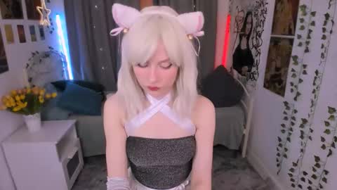 Ask me  online show from November 25, 10:39 am