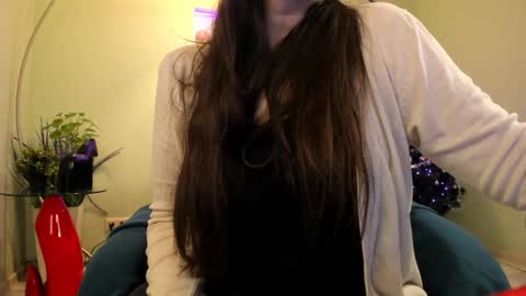 battymoll online show from December 12, 3:16 pm