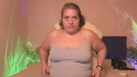 Love online show from July 28, 7:39 pm