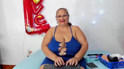 Salome online show from July 1, 8:30 pm