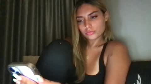 bbypiamia online show from June 8, 3:24 pm