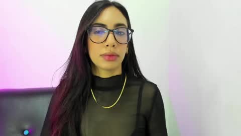 Snapshot of bdanevil chatting on December 17, 2:55 pm daniela villamizar online show from December 17, 2:55 pm