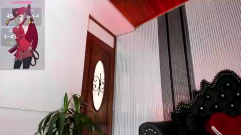 Tanisha online show from July 6, 3:47 pm