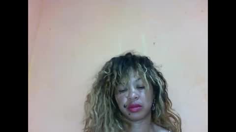 Snapshot of beaute_choco chatting on January 10, 7:32 pm Eva online show from January 10, 7:32 pm