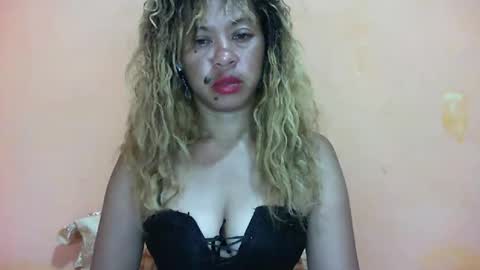 Snapshot of beaute_choco chatting on January 28, 9:40 pm Eva online show from January 28, 9:40 pm