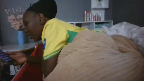 Lil stunner online show from December 15, 7:24 am