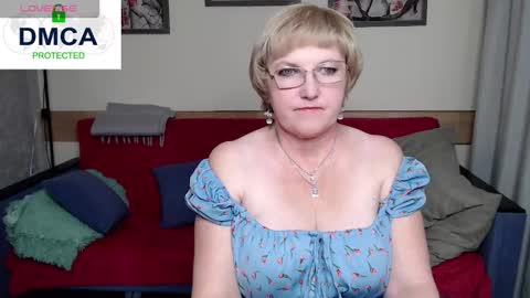 your Lana online show from December 19, 9:18 pm