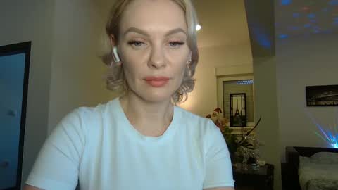 Snapshot of beautifulkollettee chatting on December 30, 11:59 am Beautifulkollette online show from December 30, 11:59 am