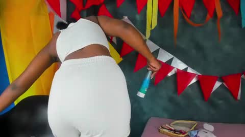 beautyebony_ online show from June 23, 12:03 pm
