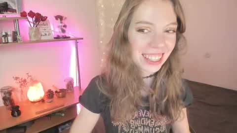 Eliise online show from January 10, 2:00 pm