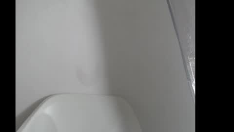 beautyslut1 online show from March 16, 5:44 am