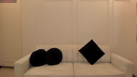 Am Becca online show from June 26, 12:06 pm