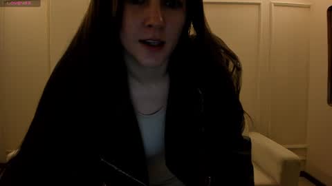 Am Becca online show from June 24, 12:04 pm
