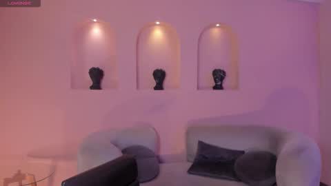 Am Becca online show from November 21, 8:00 pm