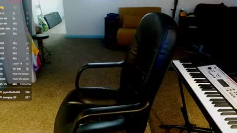 Becca Lubov online show from July 28, 6:42 pm