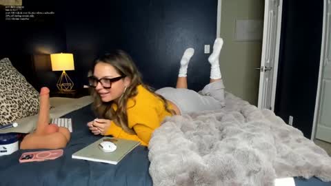 all links here  online show from October 26, 5:19 pm