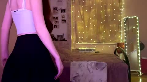 Stella online show from March 15, 12:01 am